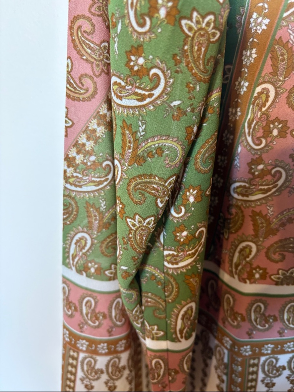 Rose & Olive Pink and Green Paisley Button-Front Blouse - Picture 2 of 6